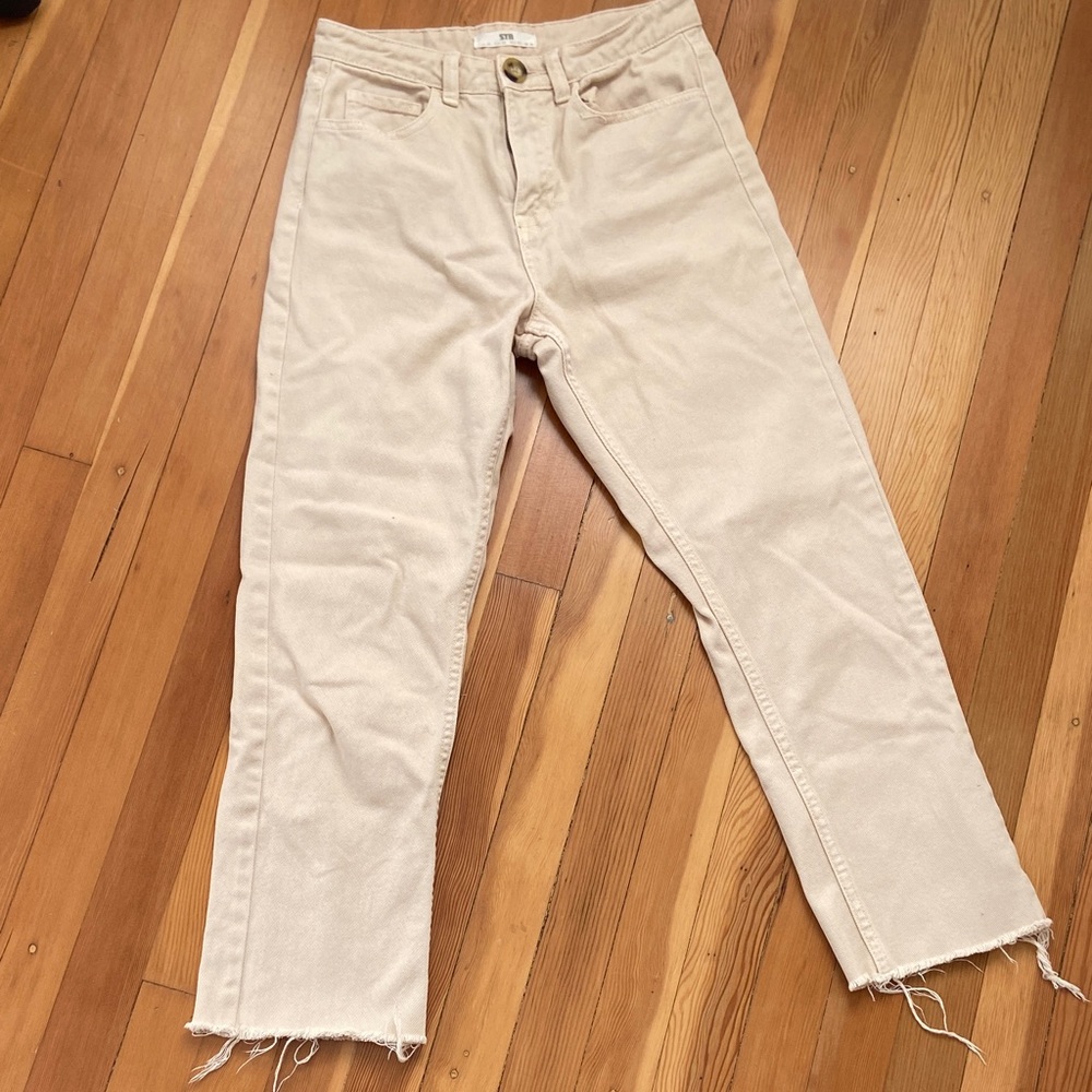 Chic Beige Women's Ankle Jeans